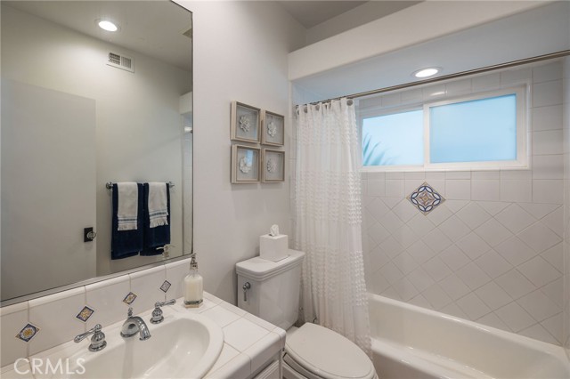 Detail Gallery Image 46 of 70 For 3603 Manhattan, Manhattan Beach,  CA 90266 - 3 Beds | 3/1 Baths