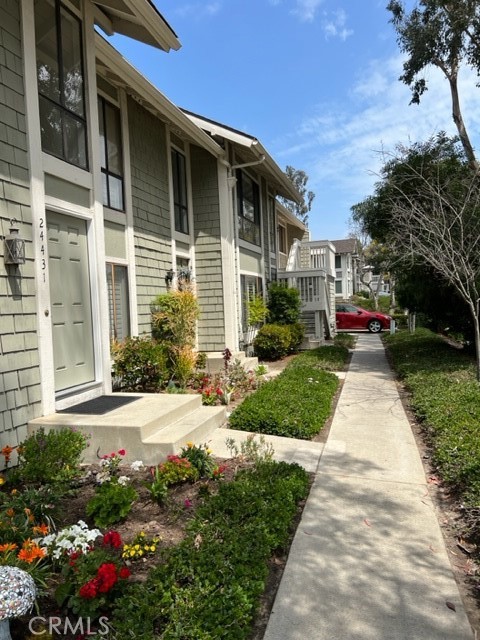 MLS# OC23093183