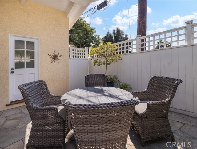 3509 Poinsettia Avenue, Manhattan Beach, California 90266, 4 Bedrooms Bedrooms, ,2 BathroomsBathrooms,Residential,Sold,Poinsettia,SB21155019