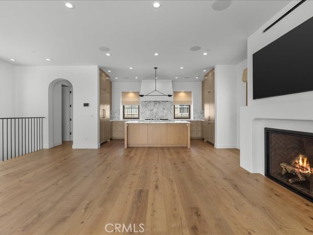 Detail Gallery Image 8 of 61 For 505 Bayview Dr, Manhattan Beach,  CA 90266 - 3 Beds | 3/1 Baths