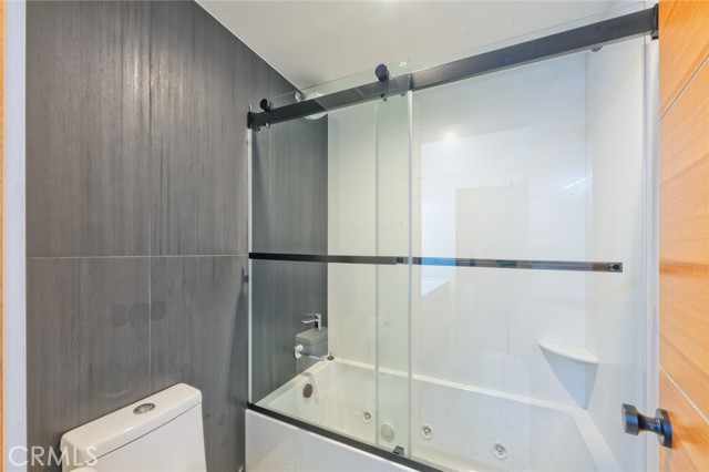 Detail Gallery Image 22 of 26 For 502 E Balboa Bld, Newport Beach,  CA 92661 - 3 Beds | 2 Baths