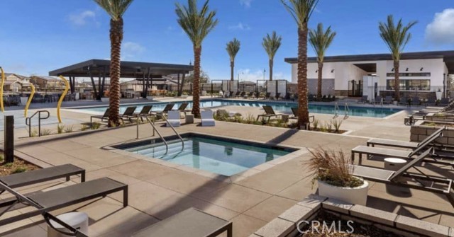 Detail Gallery Image 13 of 20 For 16502 Casa Grande Ave #513,  Fontana,  CA 92336 - 3 Beds | 2/1 Baths