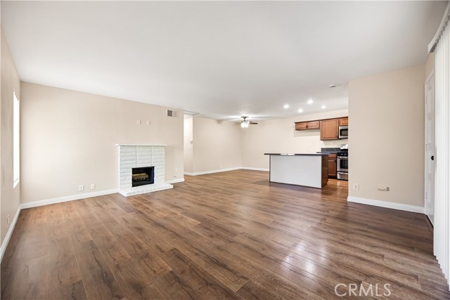 Detail Gallery Image 6 of 45 For 9830 Caminito Cuadro, San Diego,  CA 92129 - 2 Beds | 1/1 Baths