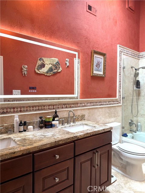 18822 Lister Lane, Huntington Beach CA: https://media.crmls.org/medias/08ad9eec-54fd-4e5a-ad73-92d113f8b3f7.jpg