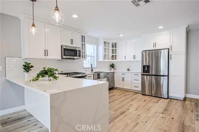 Detail Gallery Image 26 of 37 For 5351 Lexington Avenue, Hollywood,  CA 90029 - 4 Beds | 5 Baths