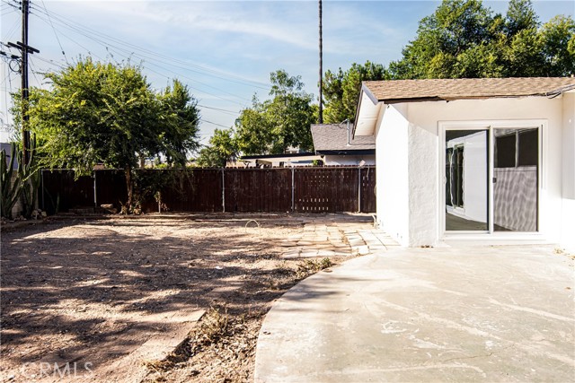2983 N Alameda Avenue, San Bernardino CA: https://media.crmls.org/medias/08ade945-fa1f-4fe8-a460-145757f765aa.jpg