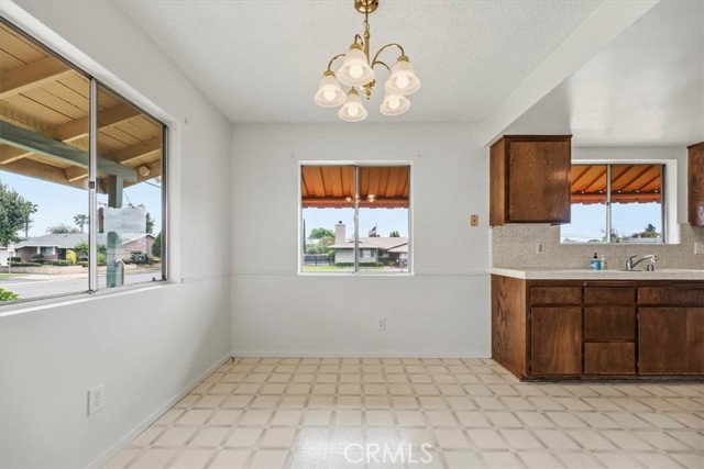 Detail Gallery Image 14 of 37 For 1310 Hollowell, Ontario,  CA 91762 - 3 Beds | 2 Baths