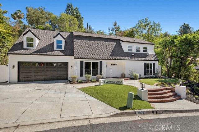 Detail Gallery Image 3 of 38 For 10222 Deerhill, Santa Ana,  CA 92705 - 4 Beds | 2/1 Baths