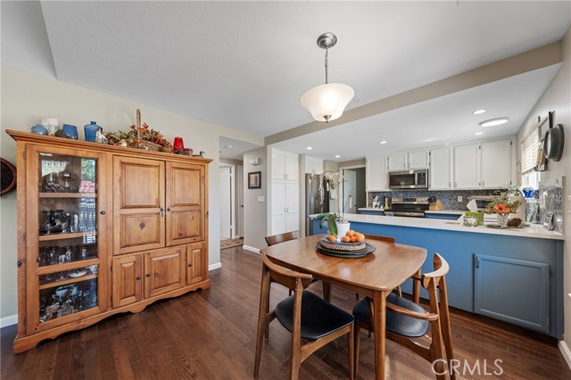 3498 Marina W Drive, Lakeport CA: https://media.crmls.org/medias/08ae430a-d08e-4a01-b8a9-009dc693d7d9.jpg