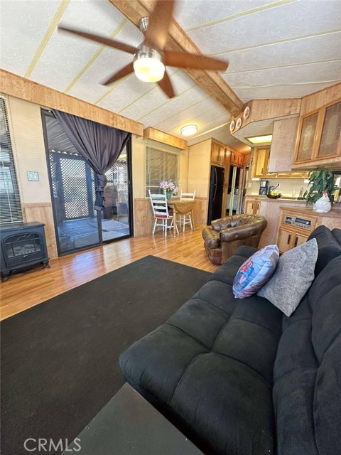 Detail Gallery Image 7 of 22 For 2750 W Acacia #B22,  Hemet,  CA 92545 - 2 Beds | 1 Baths