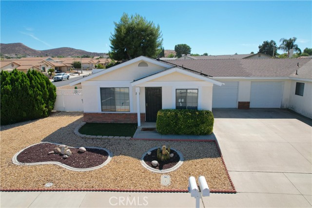 Detail Gallery Image 1 of 37 For 27411 Hacienda Dr, Menifee,  CA 92586 - 2 Beds | 2 Baths