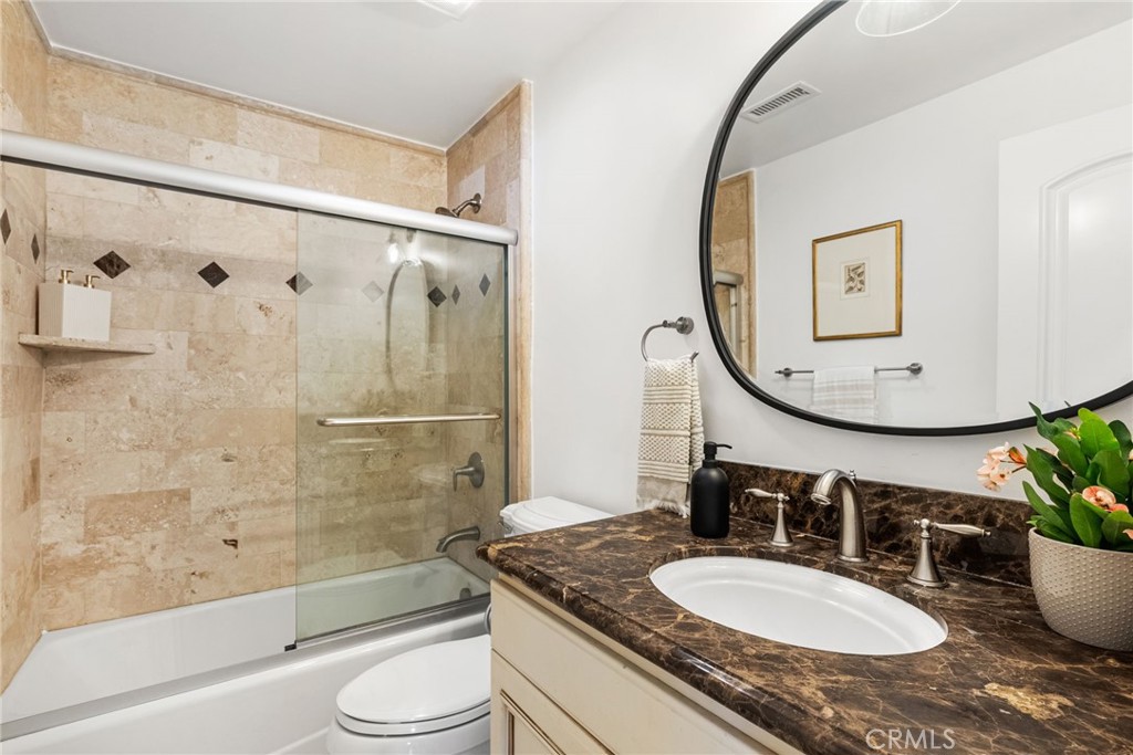 08af7521 9876 42f5 B1c9 7bc814308335