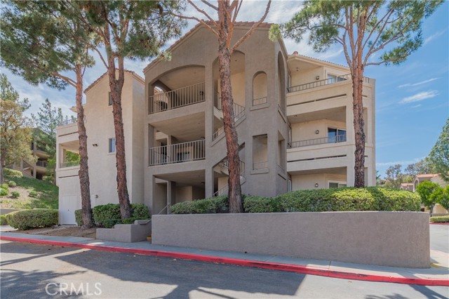 Detail Gallery Image 2 of 21 For 1980 Las Colinas Cir #206,  Corona,  CA 92879 - 1 Beds | 1 Baths