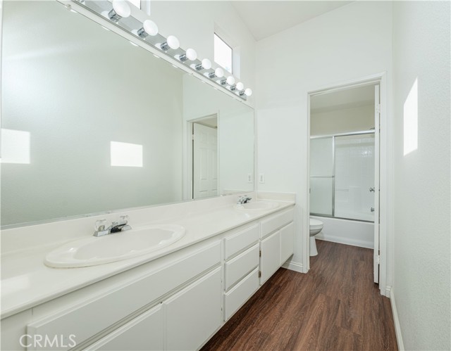 Detail Gallery Image 18 of 39 For 5310 Melbourne Pl, Riverside,  CA 92508 - 4 Beds | 2/1 Baths