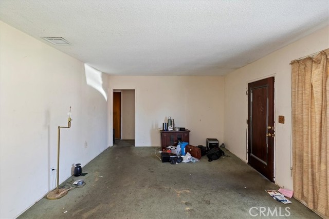 Detail Gallery Image 9 of 23 For 1230 E Olive Ct, Ontario,  CA 91764 - 3 Beds | 1/1 Baths