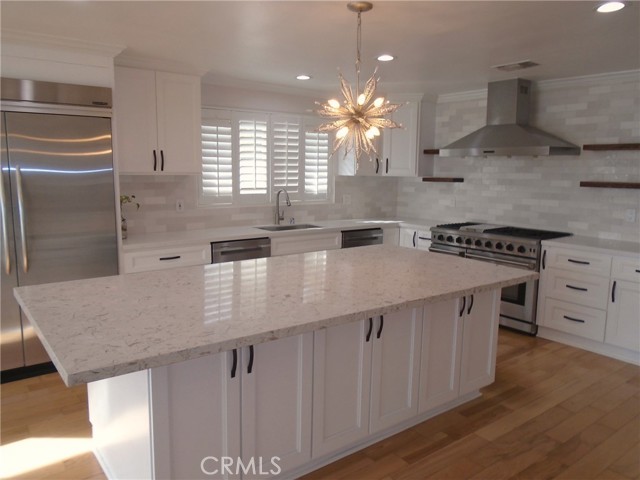 Detail Gallery Image 4 of 54 For 790 via Santa Catarina, Claremont,  CA 91711 - 3 Beds | 2/1 Baths