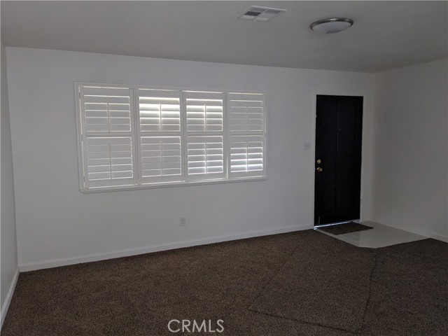 Detail Gallery Image 4 of 23 For 452 W 5th St, Merced,  CA 95341 - 3 Beds | 1 Baths