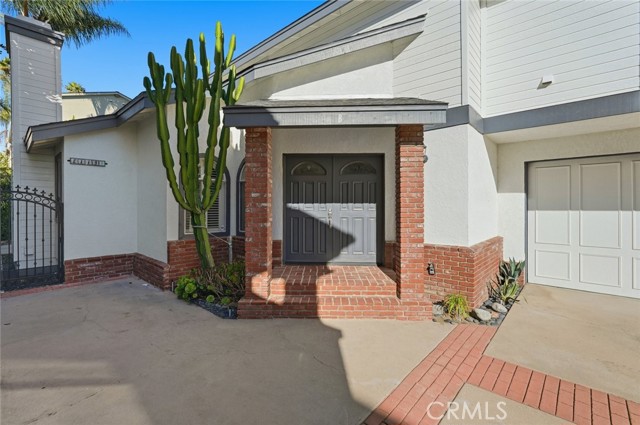 Detail Gallery Image 2 of 23 For 2113 Marshallfield Ln #B,  Redondo Beach,  CA 90278 - 4 Beds | 2/1 Baths