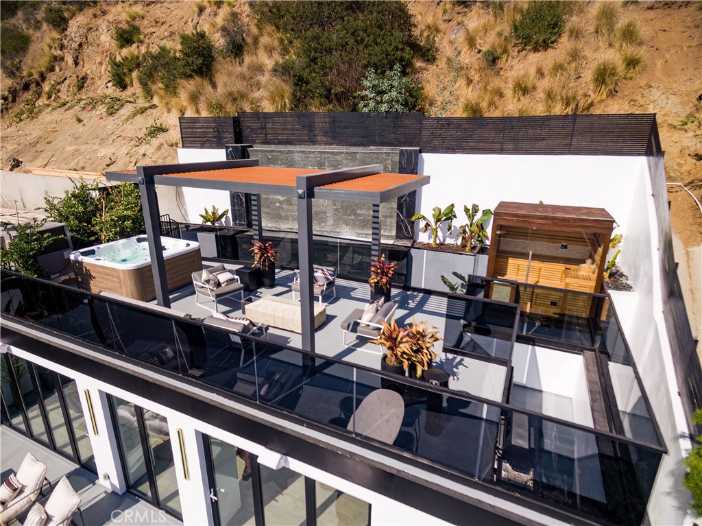 8148 Gould Ave, Los Angeles, CA 90046