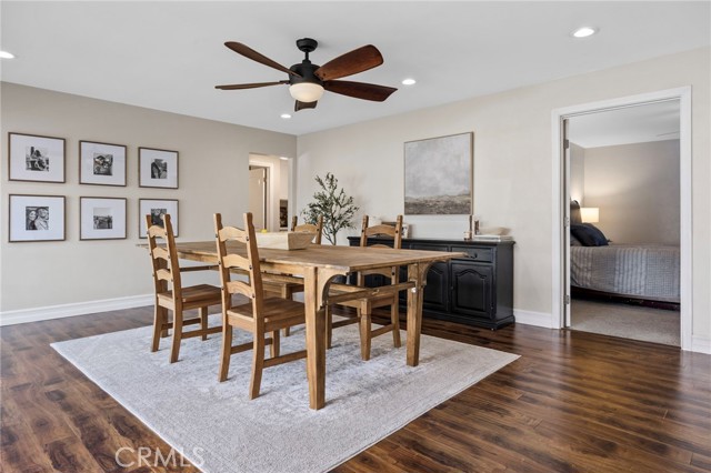 Detail Gallery Image 8 of 27 For 2465 Monterey Peninsula Dr, Corona,  CA 92882 - 4 Beds | 2 Baths