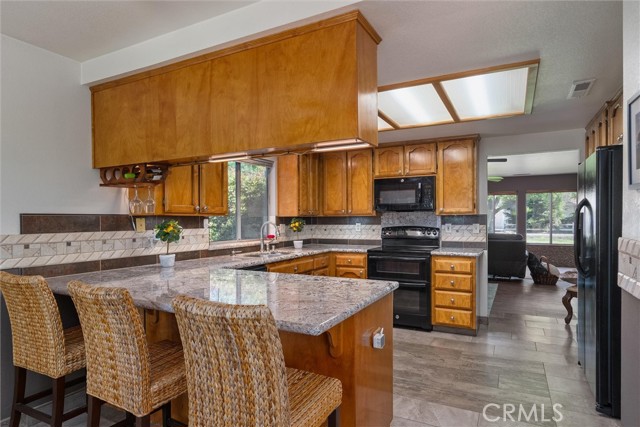 Detail Gallery Image 17 of 75 For 5 Roseanna Ct, Chico,  CA 95973 - 4 Beds | 2/1 Baths