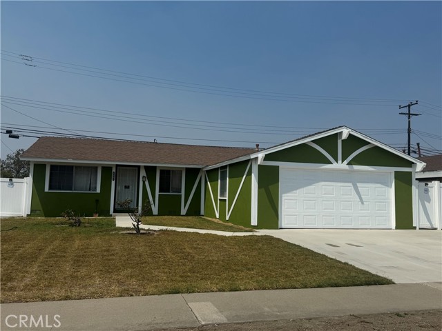 8841 Universe Avenue, Westminster CA: https://media.crmls.org/medias/08b41ffd-78af-4f7f-aacb-185c868e3ff4.jpg