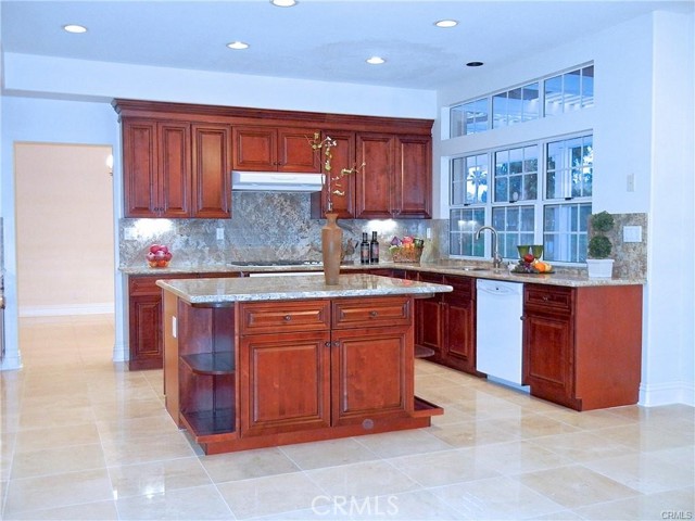 Detail Gallery Image 3 of 21 For 12190 S Riviera, Tustin,  CA 92782 - 5 Beds | 3/1 Baths