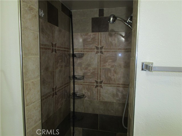 Detail Gallery Image 21 of 28 For 931 E Mesa Dr, Rialto,  CA 92376 - 3 Beds | 2 Baths