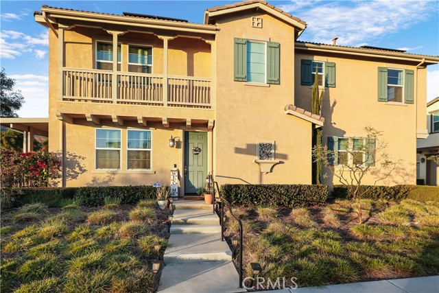 Detail Gallery Image 1 of 40 For 7423 Hawkeye Ridge Rd, Jurupa Valley,  CA 92509 - 3 Beds | 2/1 Baths