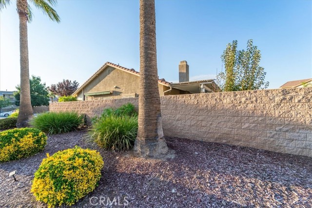 Detail Gallery Image 6 of 63 For 1220 Spicestone Dr, Hemet,  CA 92545 - 5 Beds | 2 Baths