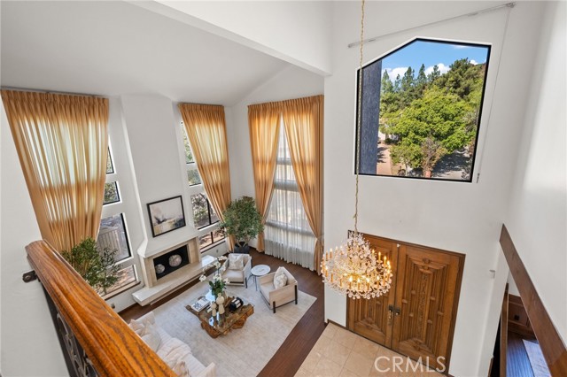 Detail Gallery Image 34 of 62 For 2521 Flintridge Dr, Glendale,  CA 91206 - 5 Beds | 4/1 Baths