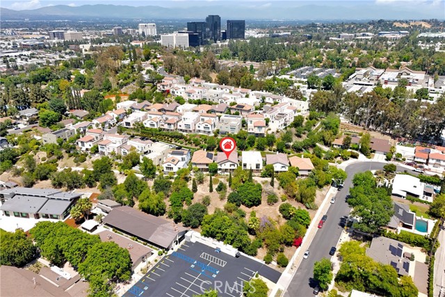 5637 Como Circle, Woodland Hills CA: https://media.crmls.org/medias/08b759af-cf8e-484d-b99c-64e658c33225.jpg
