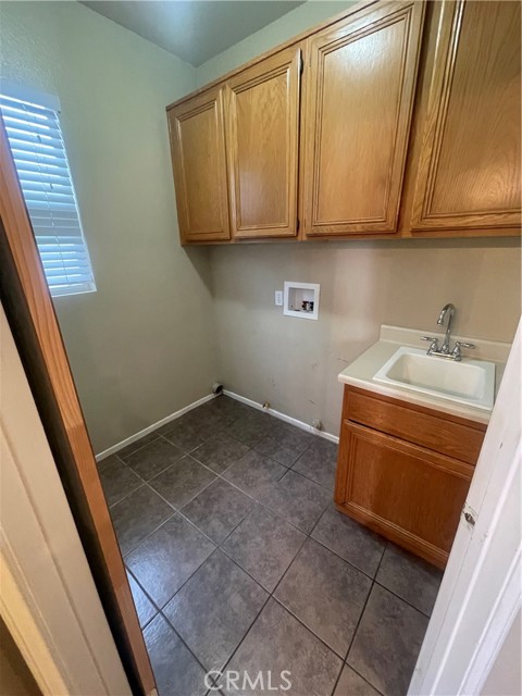 1112 Camino Del Rey, Chula Vista, California 91910, 3 Bedrooms Bedrooms, ,3 BathroomsBathrooms,Residential,For Sale,Camino Del Rey,OC24094668