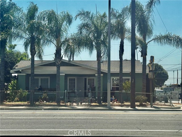 729 W Holt Blvd, Ontario, CA 91762