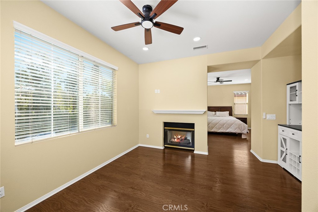 MLS #WS25274833 image #17