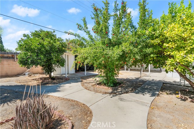 Detail Gallery Image 3 of 30 For 757 Skov St, Hemet,  CA 92543 - 2 Beds | 2 Baths