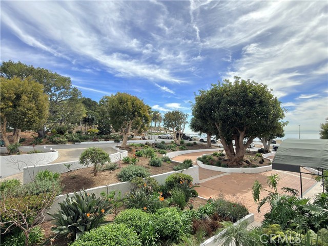 Detail Gallery Image 12 of 23 For 17350 W Sunset, Pacific Palisades,  CA 90272 - 1 Beds | 1 Baths