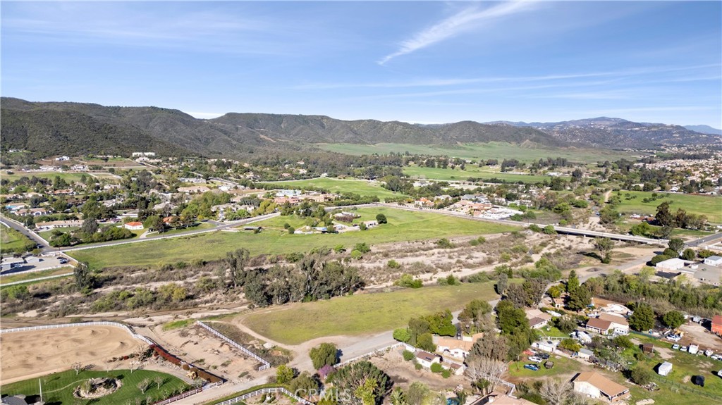 MLS #SW25073613 image #2