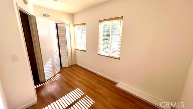 Detail Gallery Image 9 of 16 For 6106 Cedar St, Simi Valley,  CA 93063 - 3 Beds | 1/1 Baths