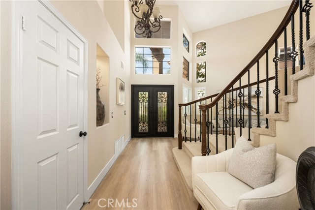 29 Calabria, Lake Forest CA: https://media.crmls.org/medias/08b96d26-0707-43a1-a2b2-0bffb45a5f48.jpg
