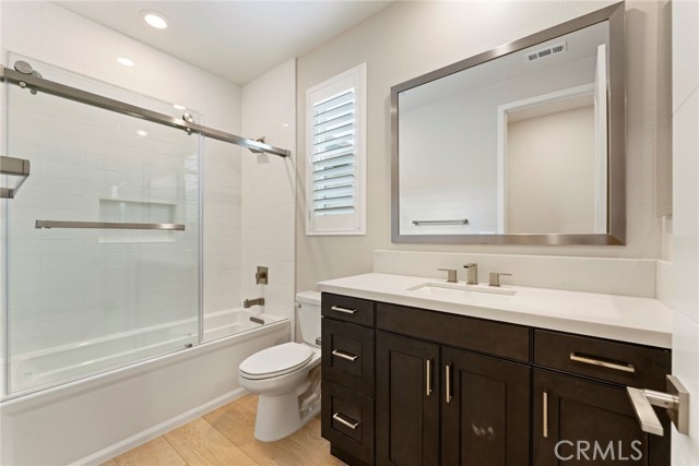 Detail Gallery Image 34 of 42 For 62 Claudius Ct, Irvine,  CA 92618 - 6 Beds | 6 Baths