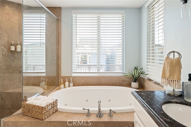 Detail Gallery Image 45 of 66 For 229 23rd, Manhattan Beach,  CA 90266 - 3 Beds | 4 Baths