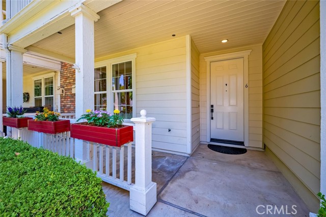Detail Gallery Image 4 of 75 For 6 Edgartown St, Ladera Ranch,  CA 92694 - 3 Beds | 2/1 Baths