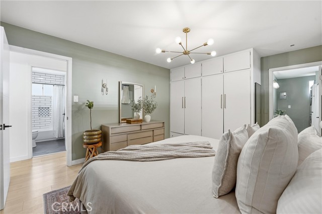 Detail Gallery Image 9 of 23 For 2157 Gale Ave, Long Beach,  CA 90810 - 4 Beds | 3 Baths