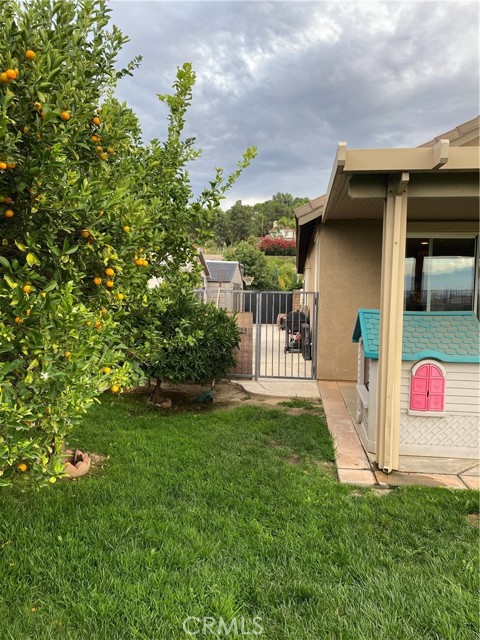side area of house