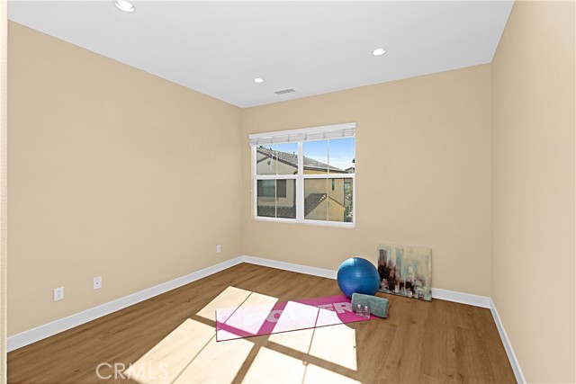 Image 13 of 23 For 79 Island Coral