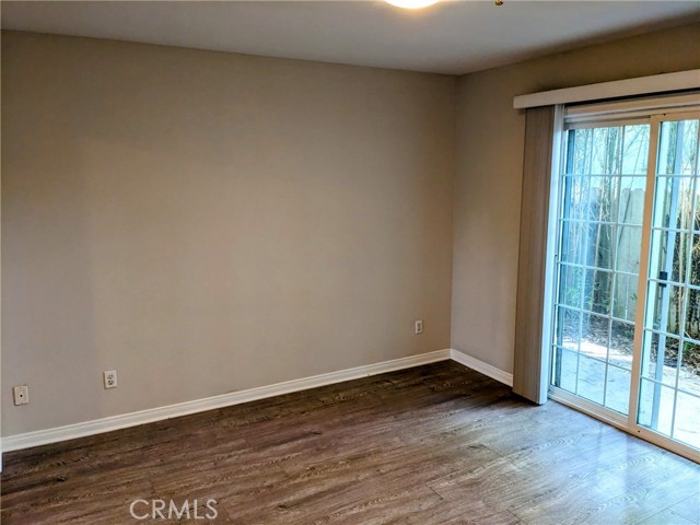 Detail Gallery Image 8 of 16 For 1927 Cloverfield Bld #2,  Santa Monica,  CA 90404 - 2 Beds | 2 Baths