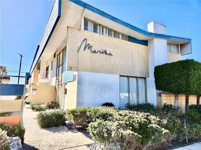 Detail Gallery Image 1 of 12 For 7838 W Manchester Ave #6,  Playa Del Rey,  CA 90293 - 2 Beds | 1 Baths