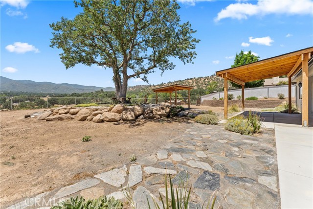 21813 Valley Vista Drive, Tehachapi CA: https://media.crmls.org/medias/08bf4b7d-05a8-4d55-b6ec-f88d1fbc27ac.jpg