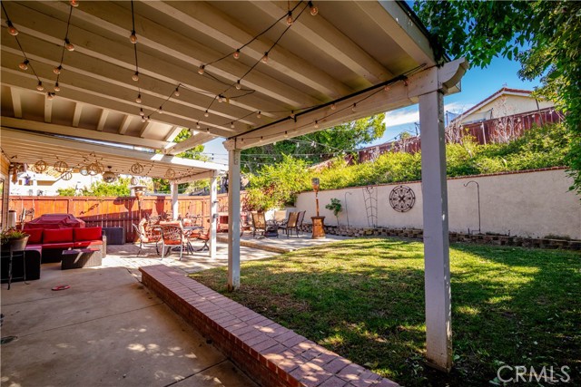 Detail Gallery Image 27 of 35 For 4875 Golden Ridge Dr, Corona,  CA 92878 - 3 Beds | 2 Baths